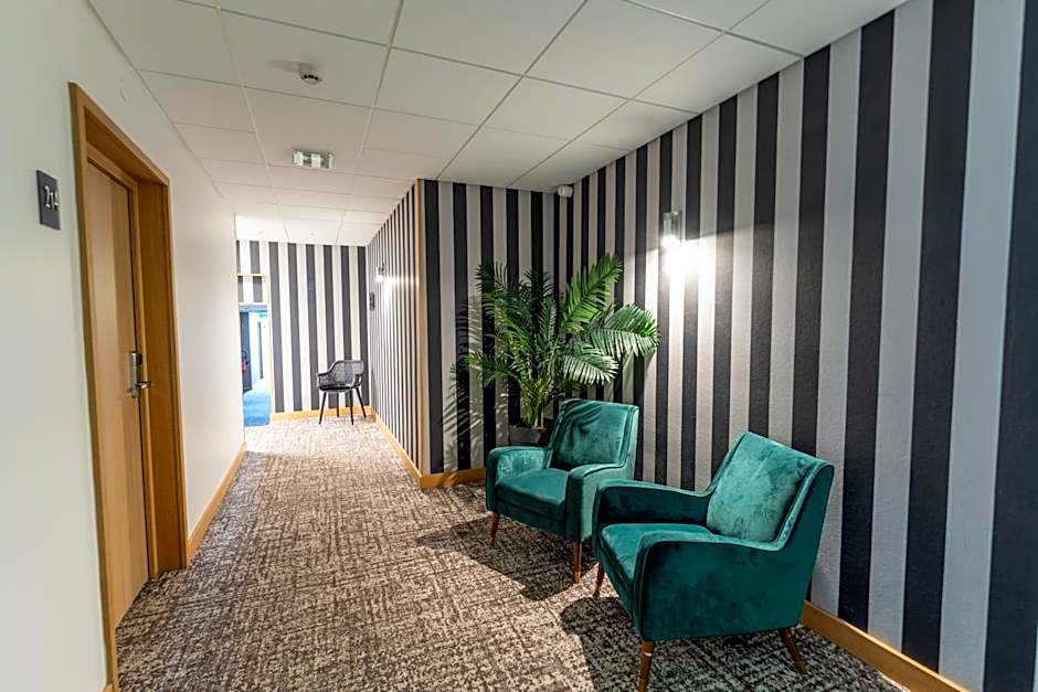 Le Konine - Hotel & Bar & Restaurant