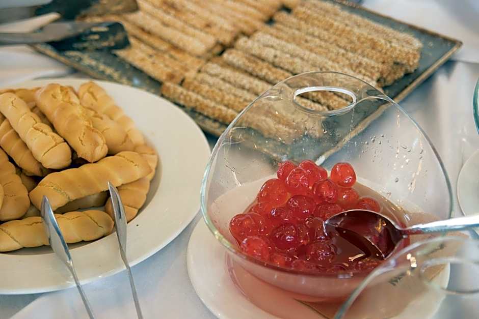 King Maron Beach Hotel & Spa