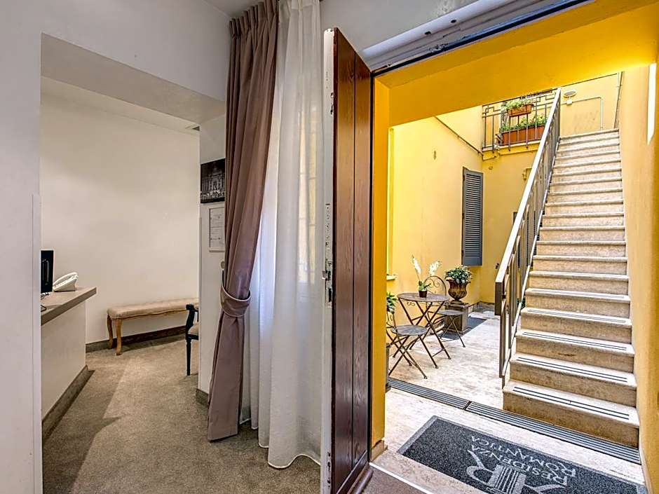 Residenza RomAntica – Rome