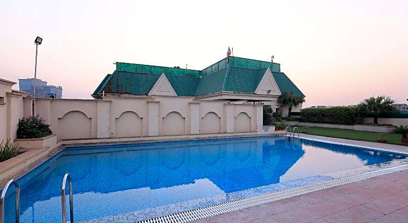 Savoy Suites Noida Delhi N.C.R.