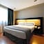 Catalonia Port Hotel