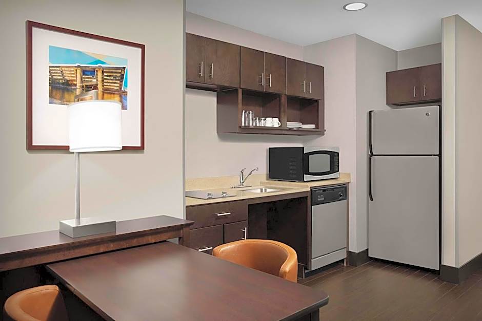 Homewood Suites By Hilton Dallas Downtown
