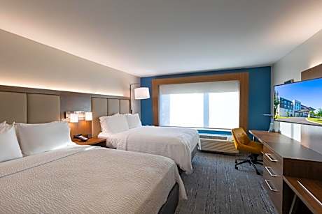 Standard Queen Room with Two Queen Beds - Communications Accessible