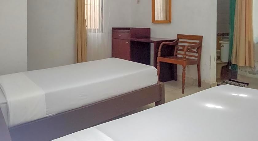 DATON HOUSE near Bali Zoo Ubud Mitra RedDoorz