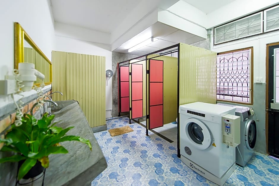 The Neighbors Hostel