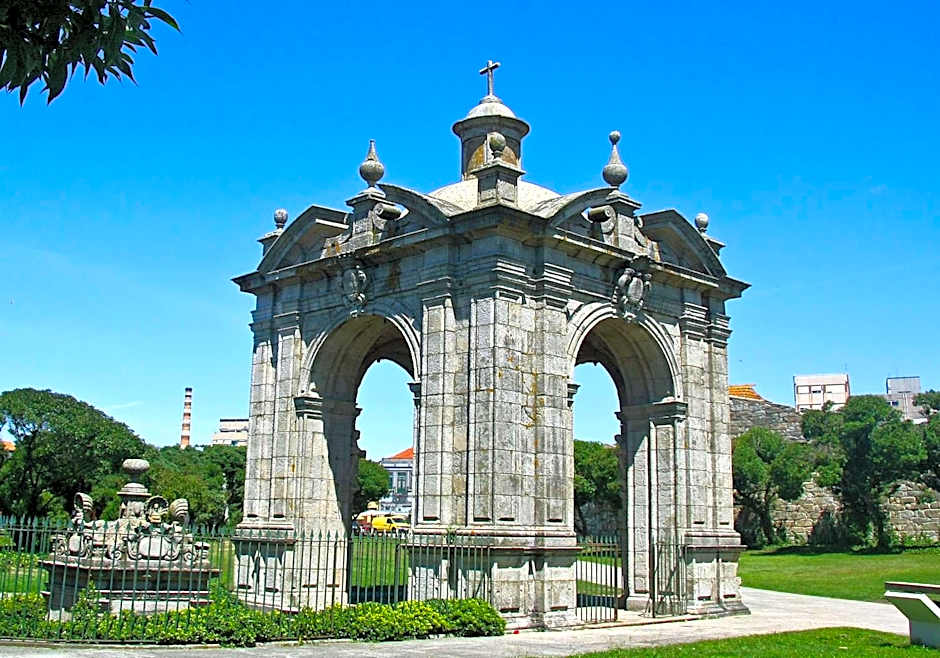 Harbour Inn Design Townhouse