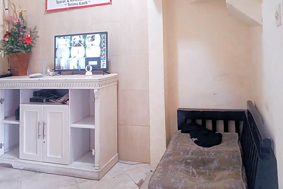 Makaliwe Mitra RedDoorz – Jakarta, NY