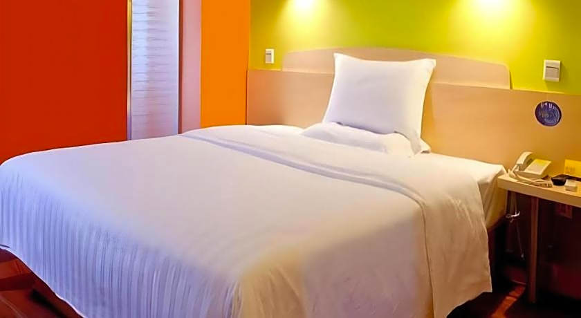 7 Days Inn Ji Xian Bao Wei Road Branch