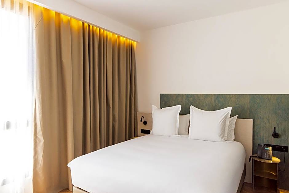 DIAGONAL HOTEL