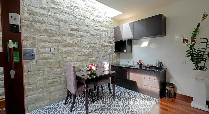 Private Villa Bougainville