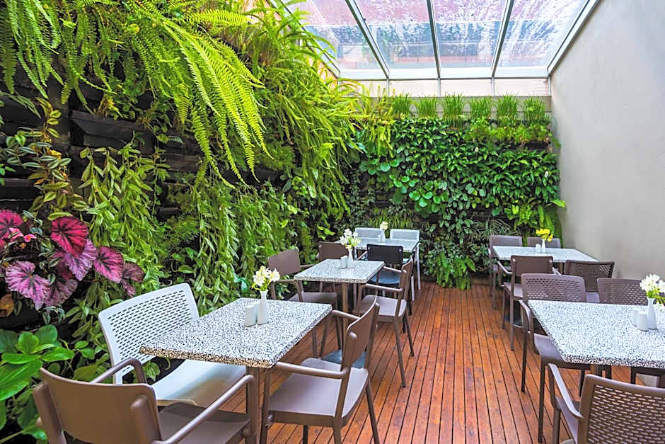 Cosmos 100 Hotel & Centro de Convenciones - Hoteles Cosmos