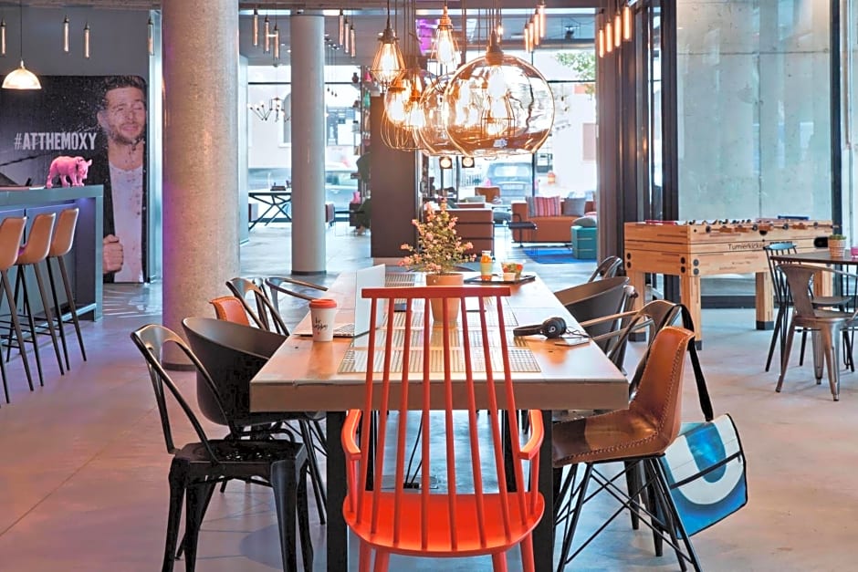 Moxy by Marriott Frankfurt East