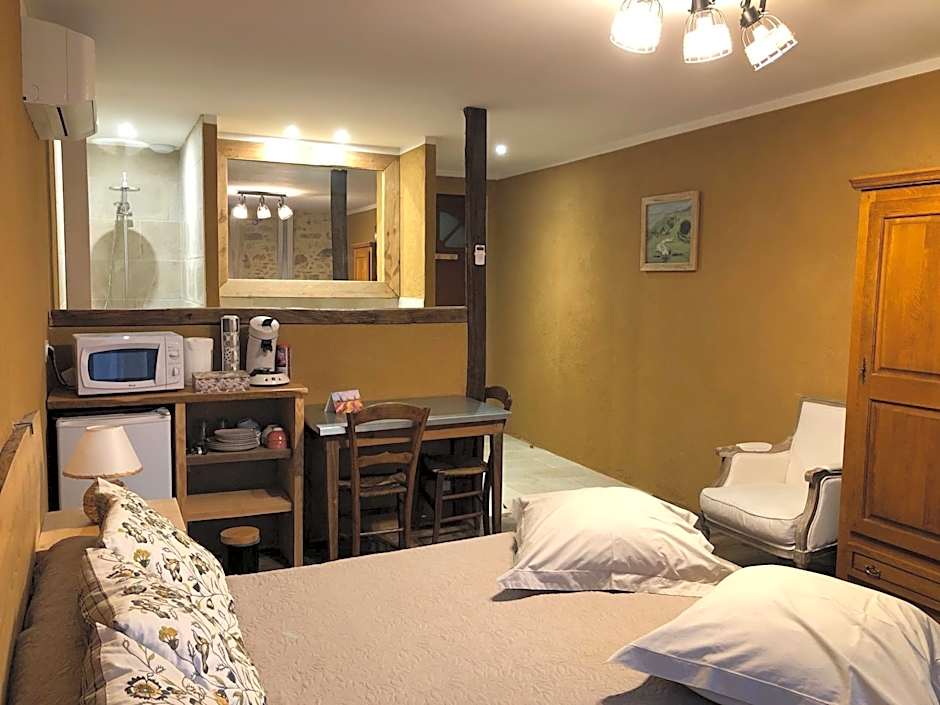 Ecuries de Saint Maurice- Maison d'hôtes de Gondou