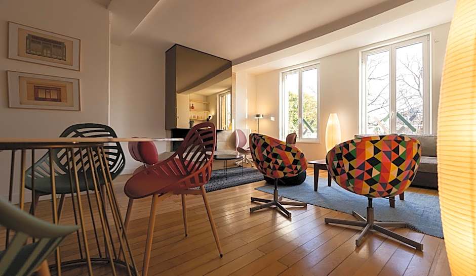 Chambres au coeur du quartier historique - Maison Alternativi