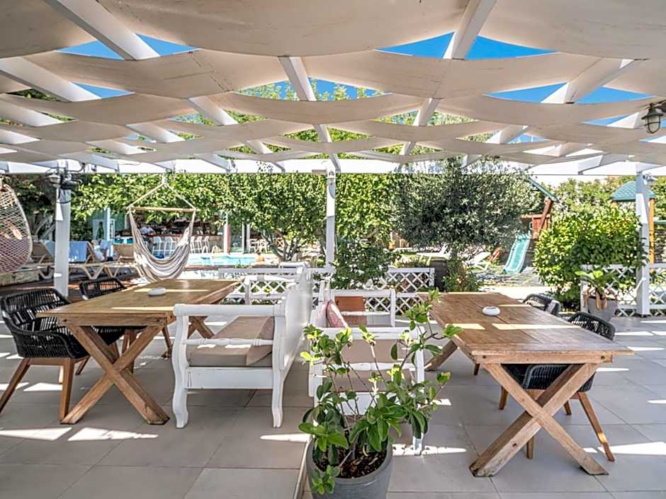 Georgia's Garden by Omilos Hotels