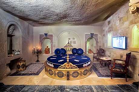 Suite with Private Pool