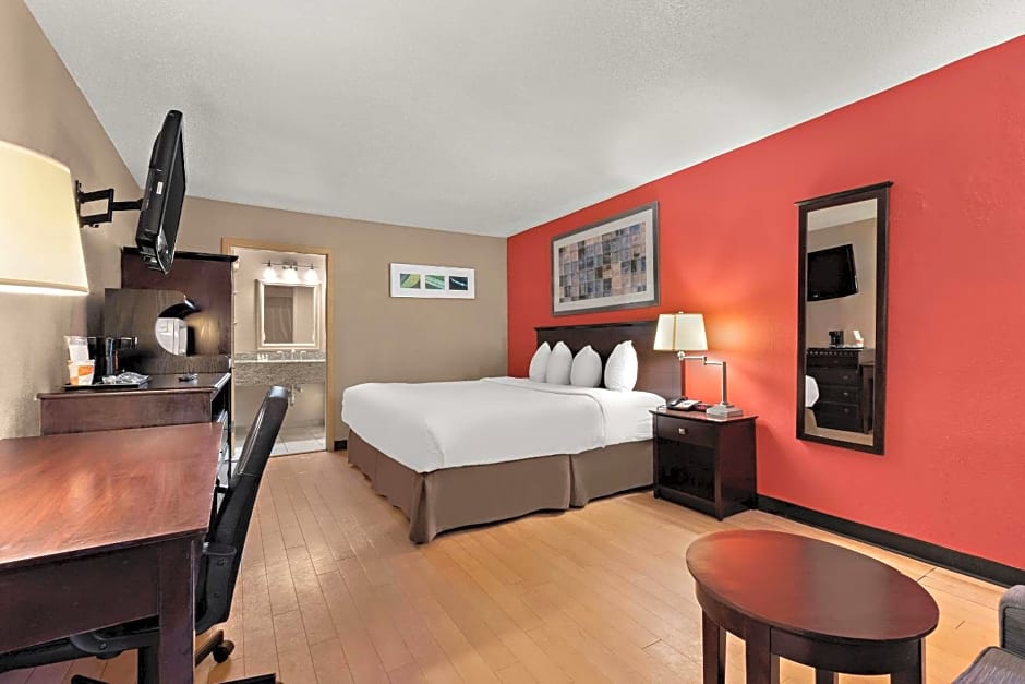 Quality Inn Wayne - Fairfield Area