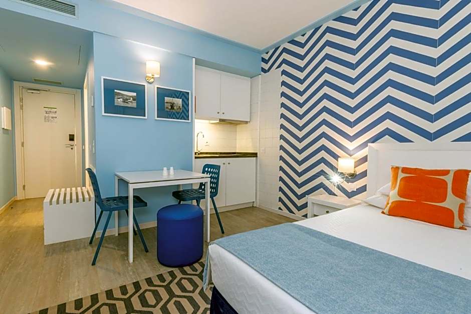 Terrace Mar Suite Hotel