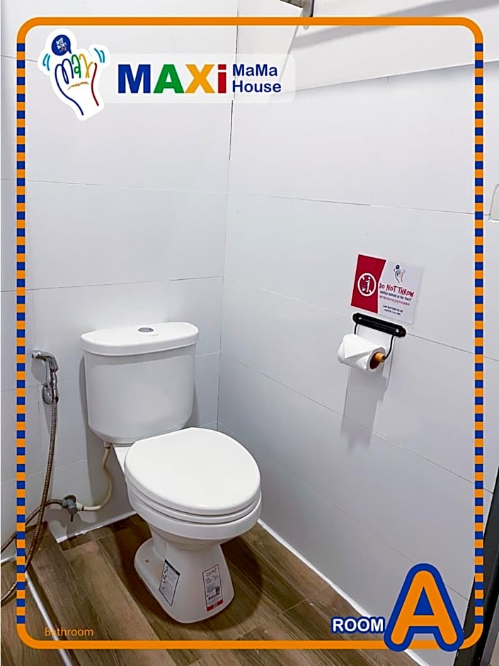 MAXi MaMa Room