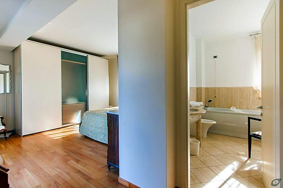 Verdeluna ApartHotel