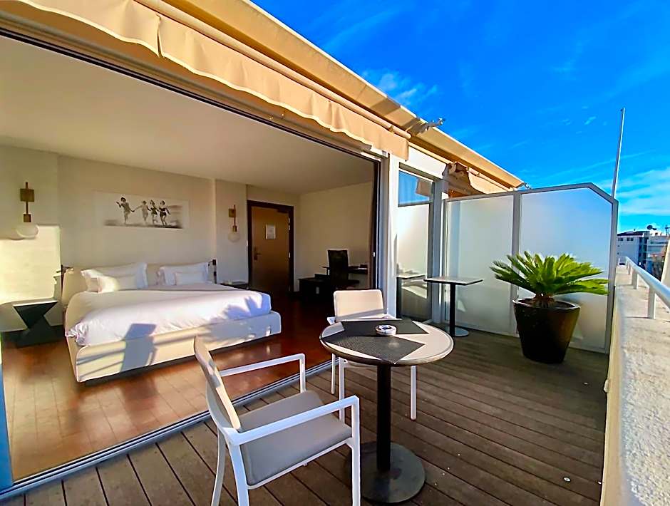 Hotel Cannes Centre Univers