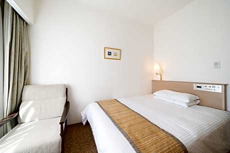 Single Room - Non-Smoking