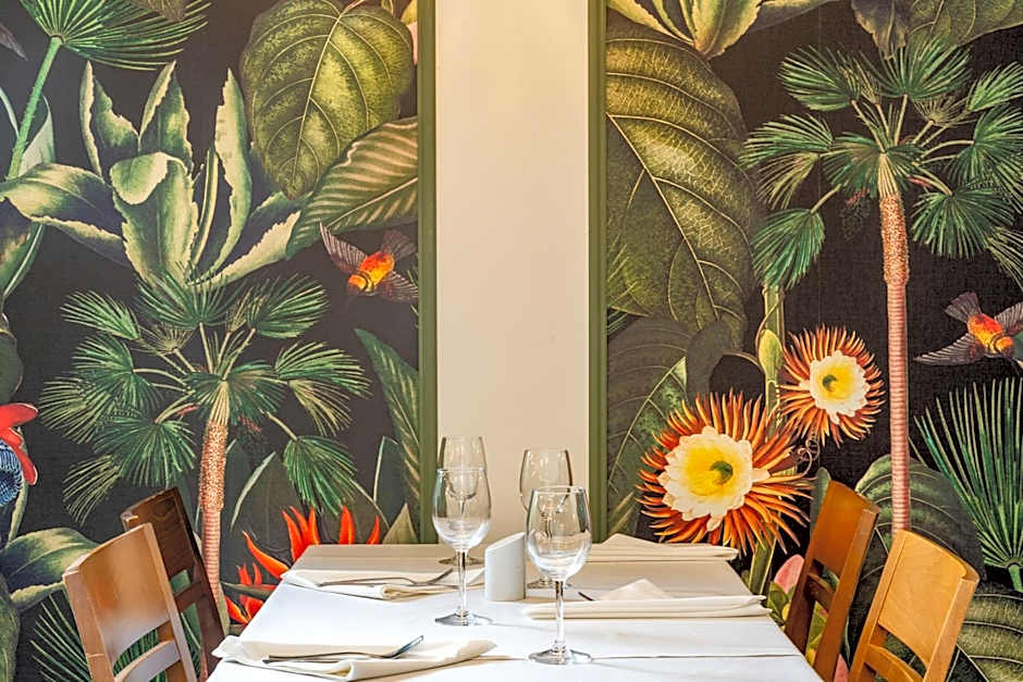 Croft Court Hotel Free Parking