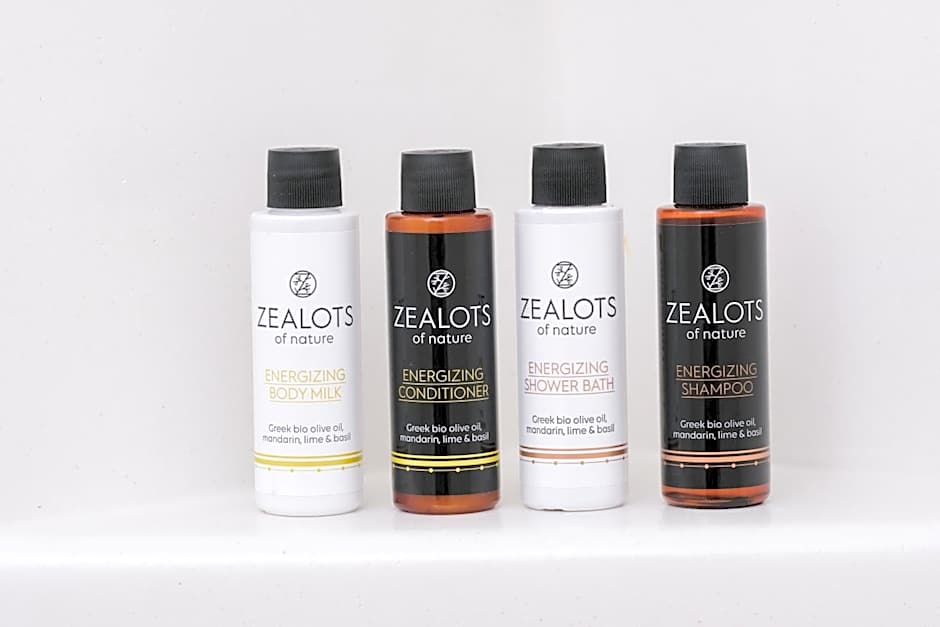 Aelia Collection Suites - Adults Friendly