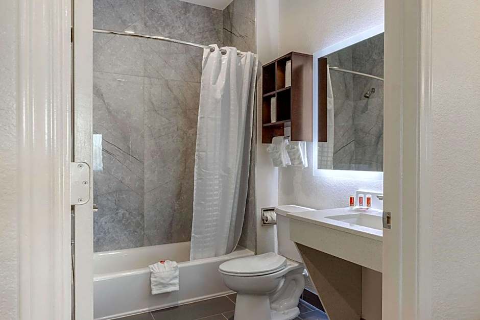 Econo Lodge Houston Northwest - Cypress