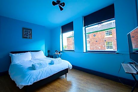 Double Room with Shared Bathroom