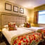 The Talbot Hotel, Oundle , Near Peterborough - The Coaching Inn Group