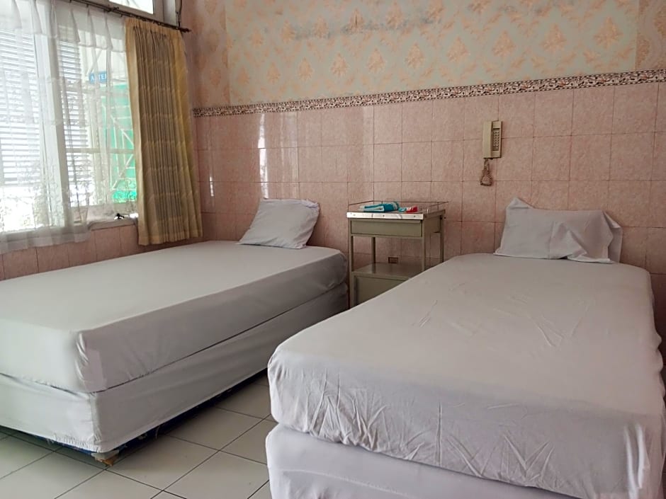OYO 92454 Griya Raharja Guest House Syariah