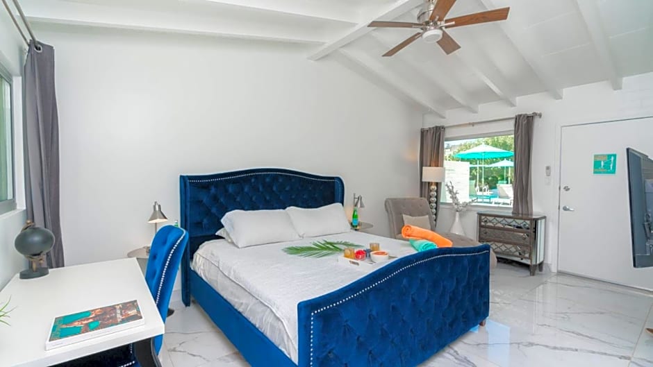 BelleVue Oasis - Adults Only