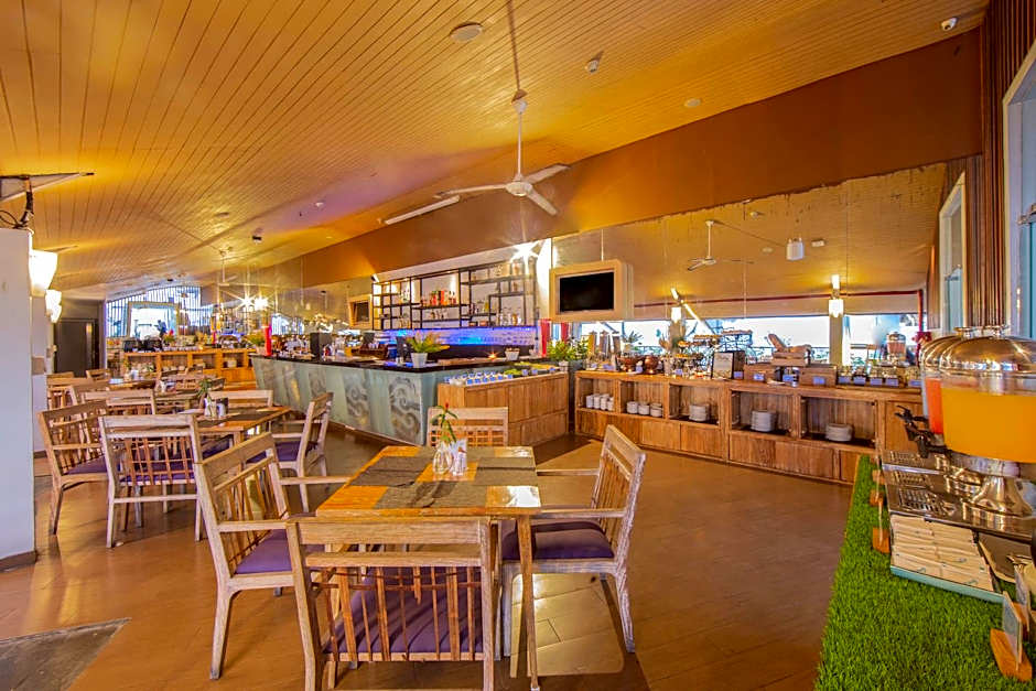 Kuta Beach Hotel