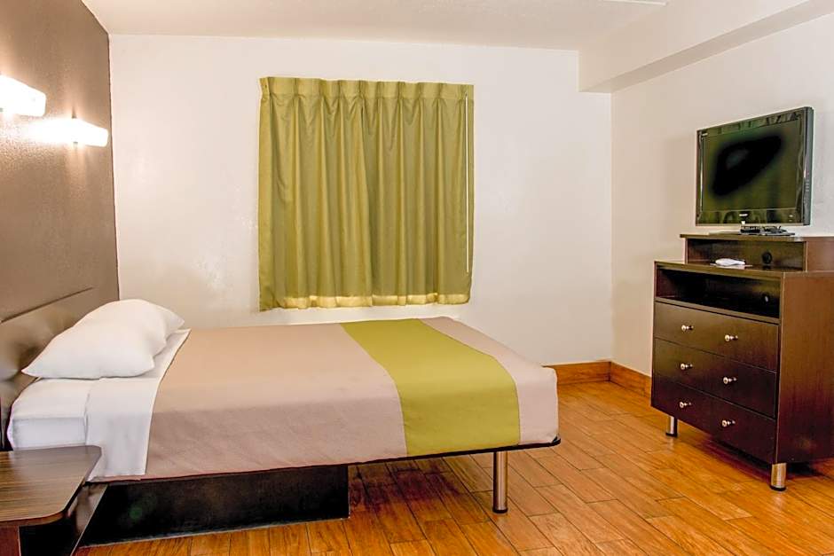 Studio 6-San Antonio, TX - Lackland AFB