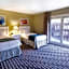 Wyndham Newport Overlook