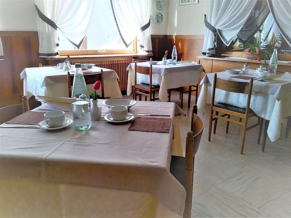 Hotel Garnì Miramonti