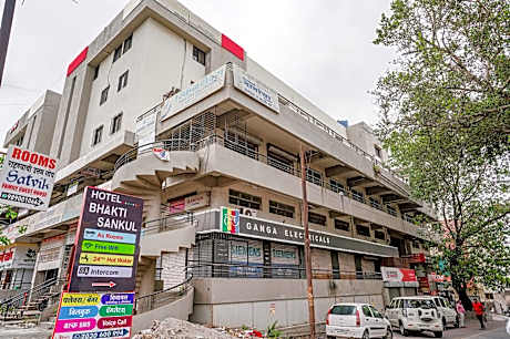 Hotel Bhakti Sankul