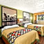 Super 8 by Wyndham Cincinnati/Springdale OH