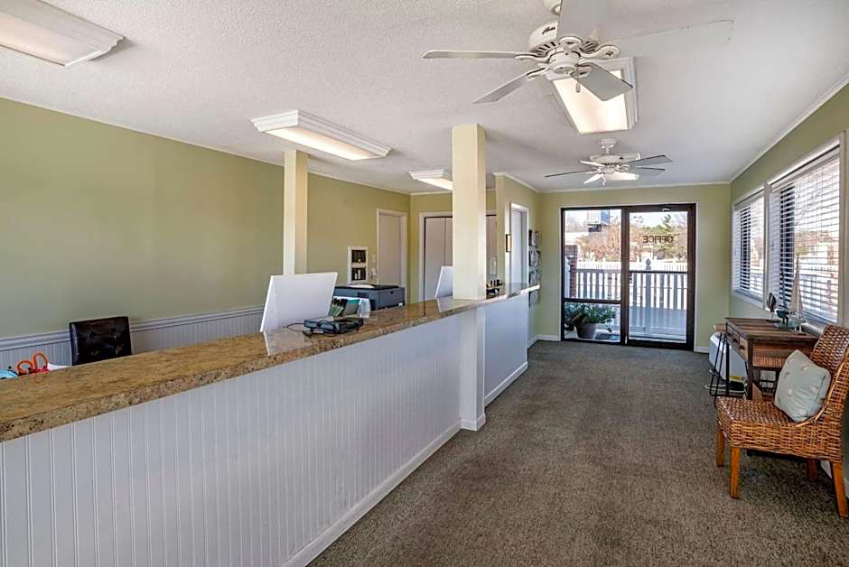 Rodeway Inn & Suites Rehoboth Beach