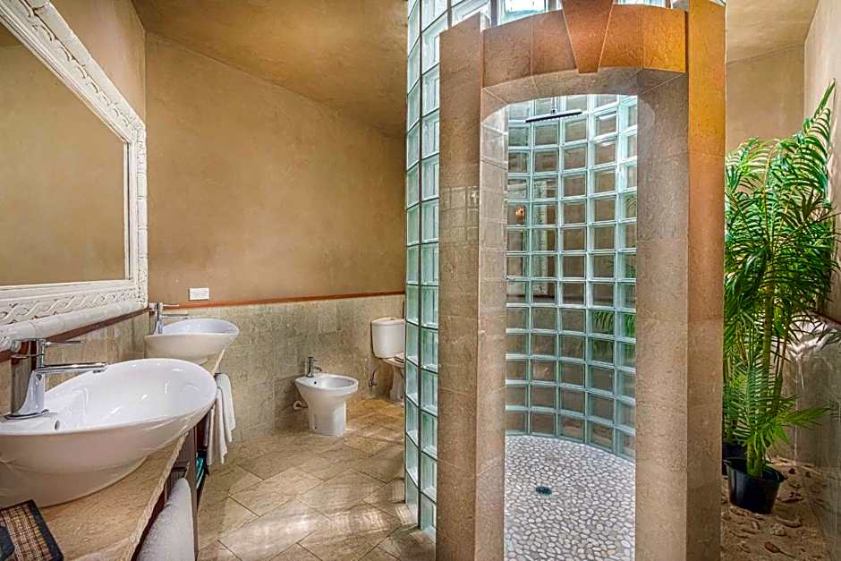 Rumours Luxury Villas & Spa