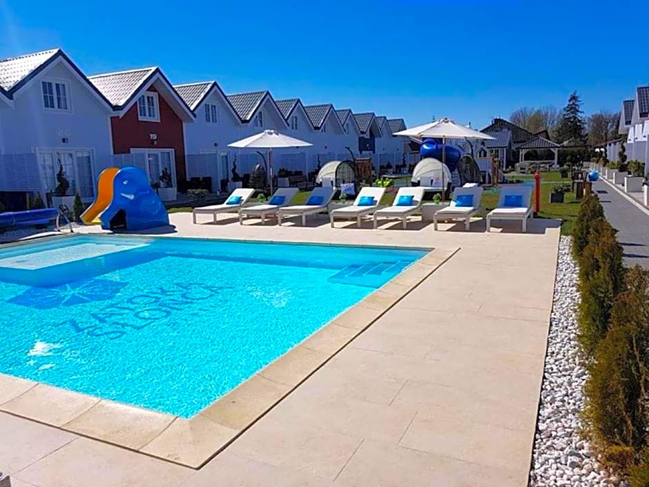 Zatoka Slonca - Domki z basenem, WiFi i parking w cenie!