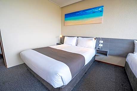 Superior Family Bayview