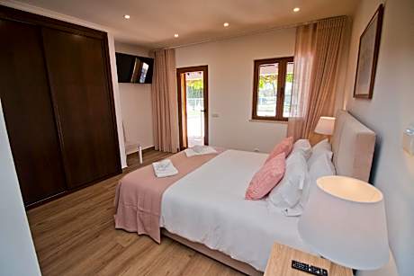 Double room-Classic-Private Bathroom-Balcony-Cama de casal
