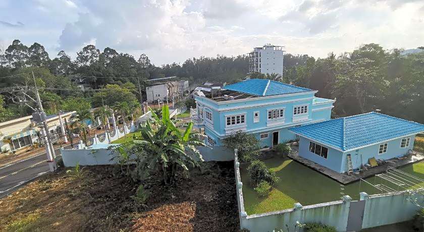 Baan Andaman Bed & Breakfast Hotel