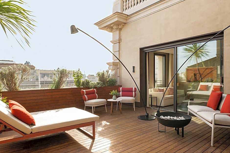 Photo 1 of 18 of Suite, Terrace