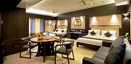 Hotel ARJUNAA