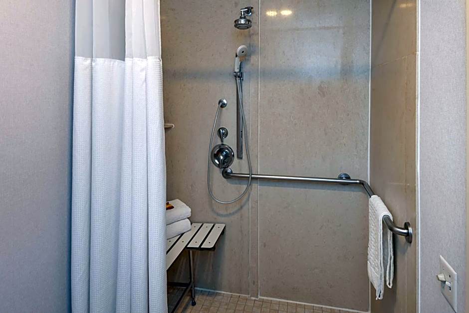 Best Western Plus Novato Oaks Inn