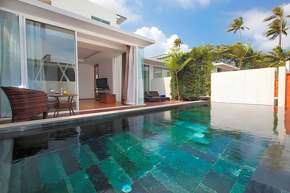 KC Beach Club & Pool Villas