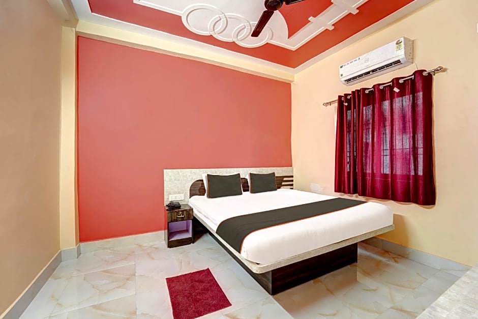 Hotel O Siddhi Vinayak Hotel & Banquets